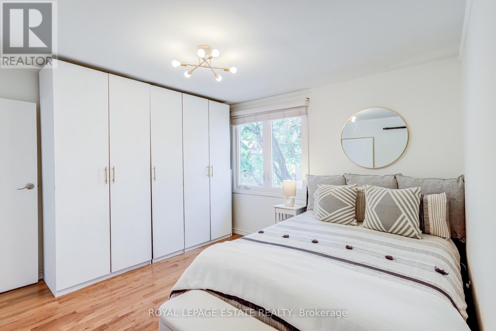 43 Fairford Avenue, Toronto, Ontario  M4L 2J9 - Photo 17 - E13708374