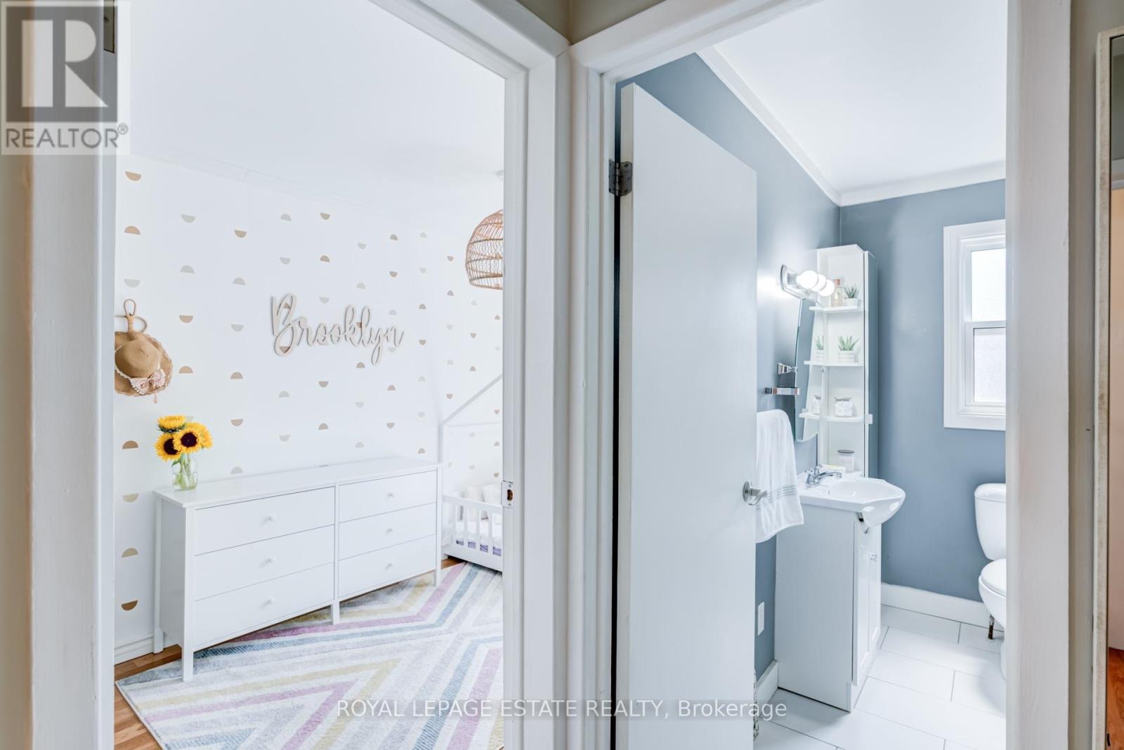 43 Fairford Avenue, Toronto, Ontario  M4L 2J9 - Photo 18 - E13708374