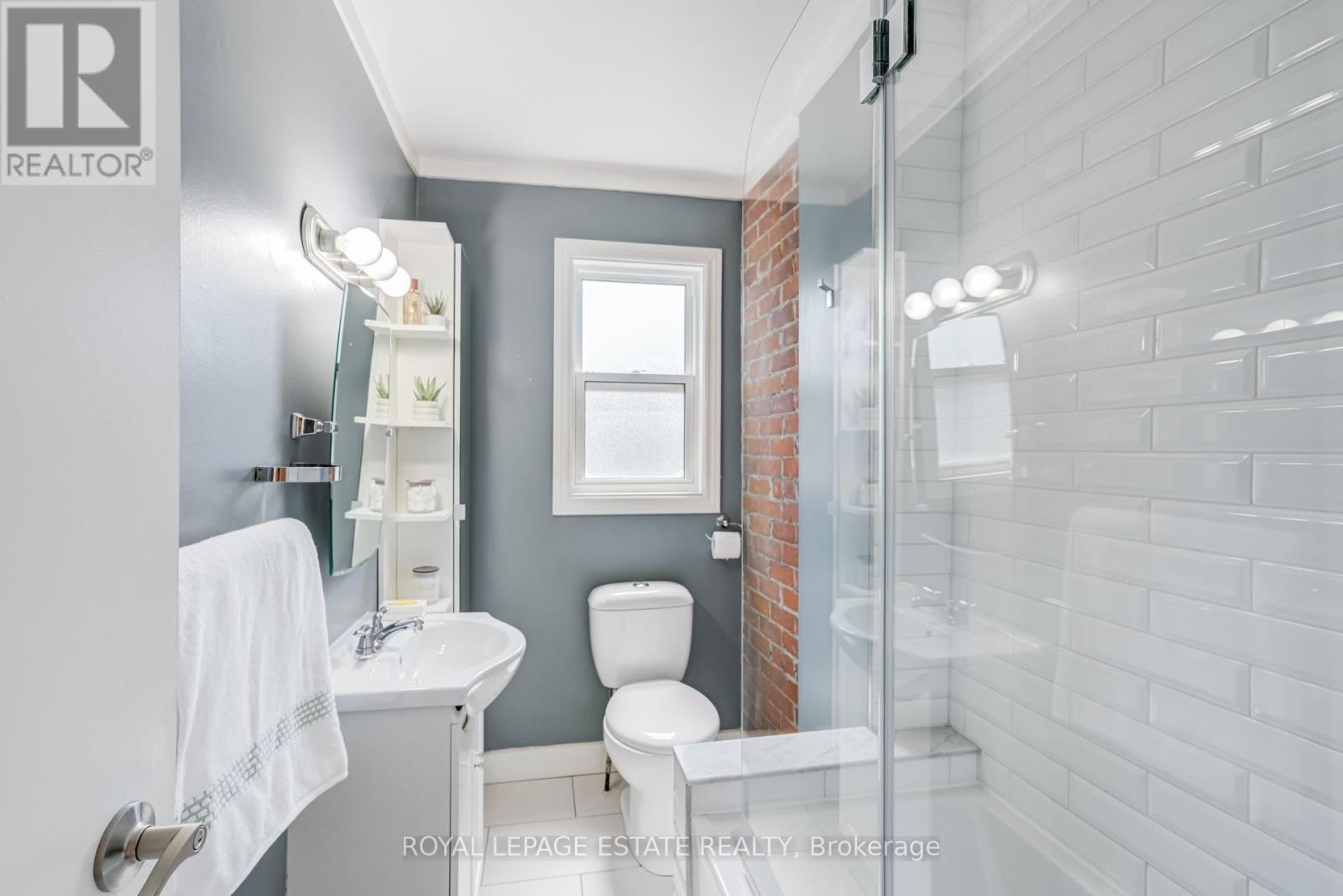 43 Fairford Avenue, Toronto, Ontario  M4L 2J9 - Photo 22 - E13708374