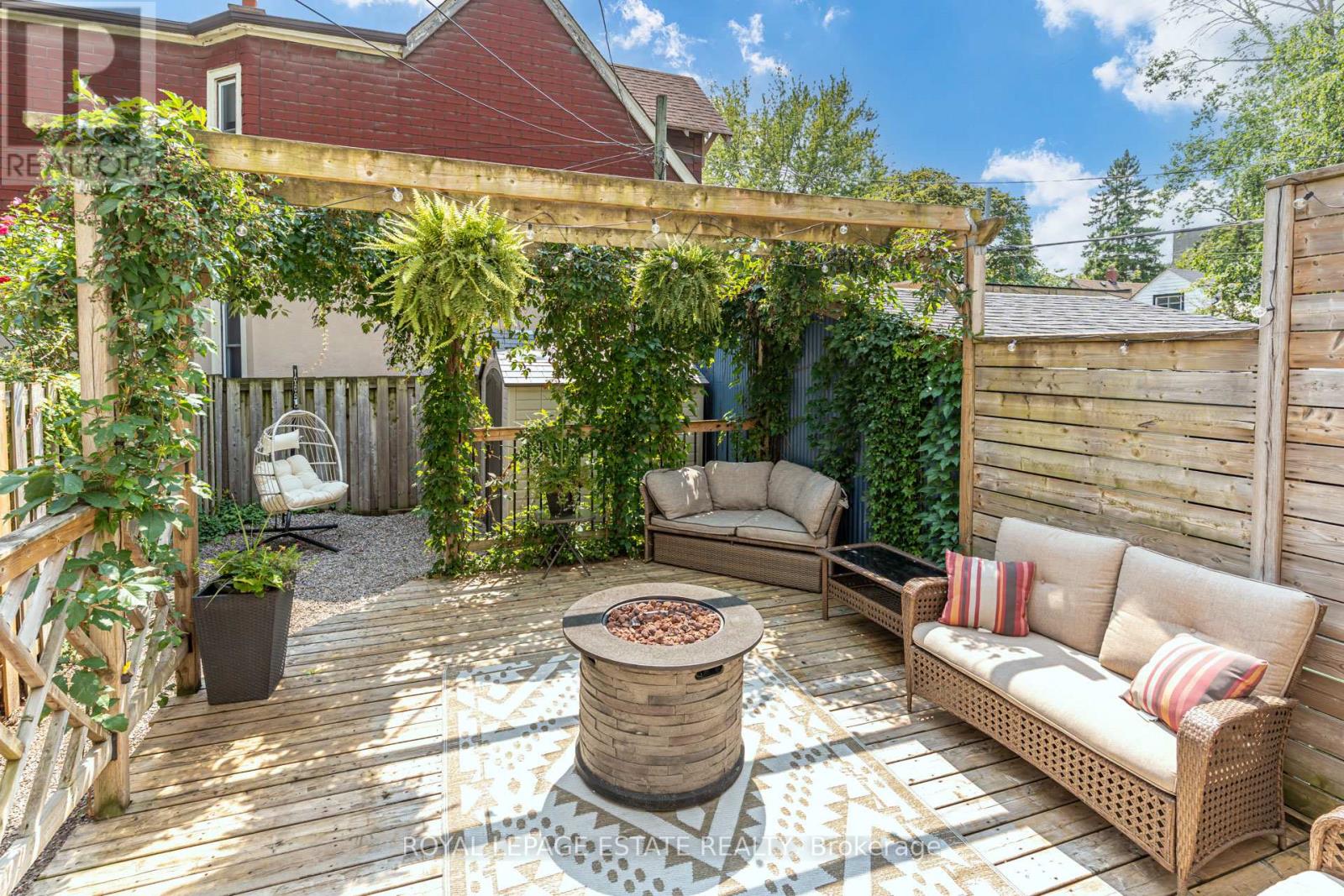 43 Fairford Avenue, Toronto, Ontario  M4L 2J9 - Photo 34 - E13708374
