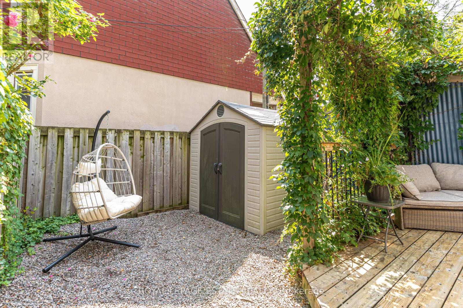 43 Fairford Avenue, Toronto, Ontario  M4L 2J9 - Photo 41 - E13708374