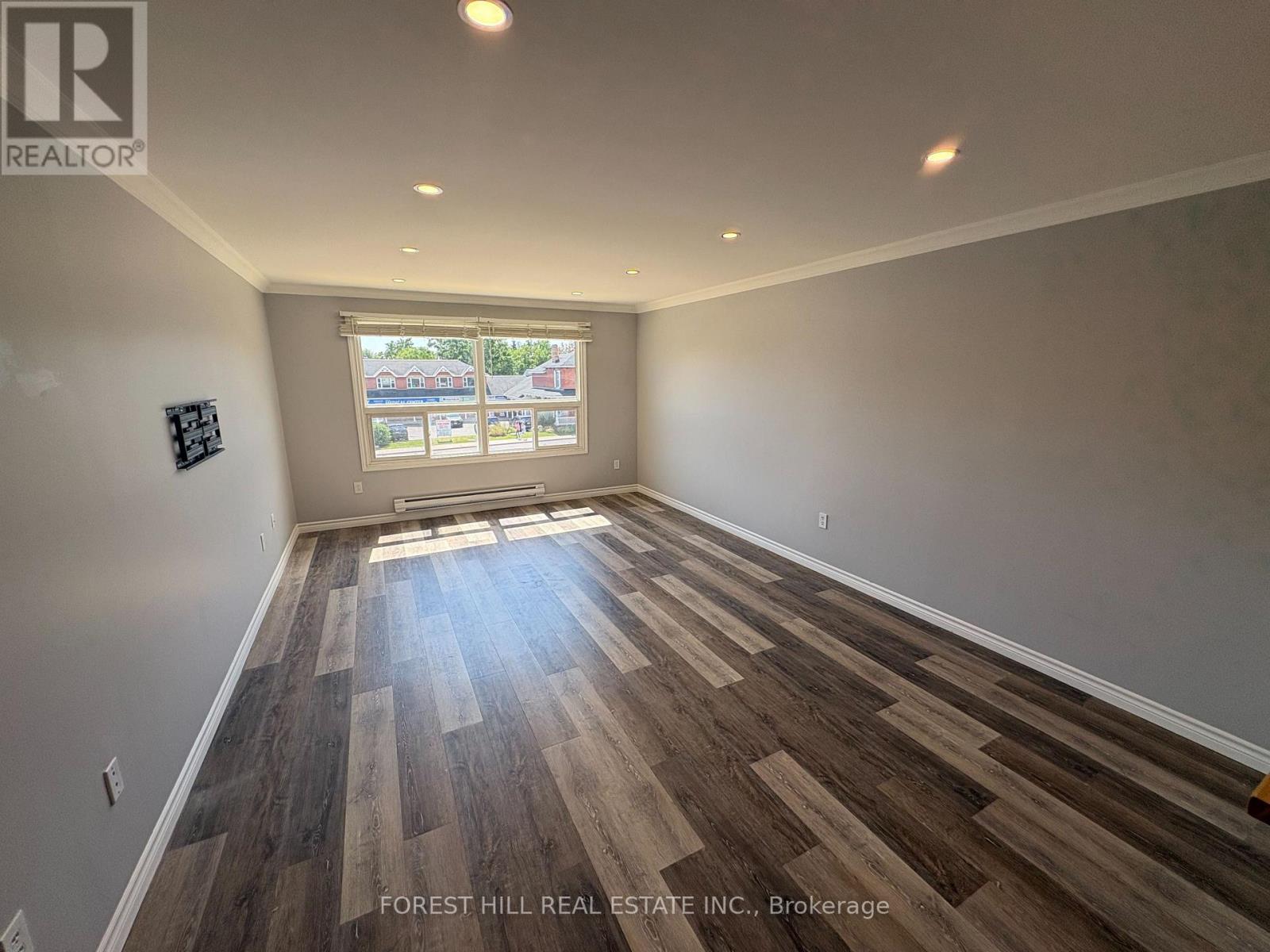5 - 130 King Street E, Clarington, Ontario  L1C 1N7 - Photo 2 - E13708392