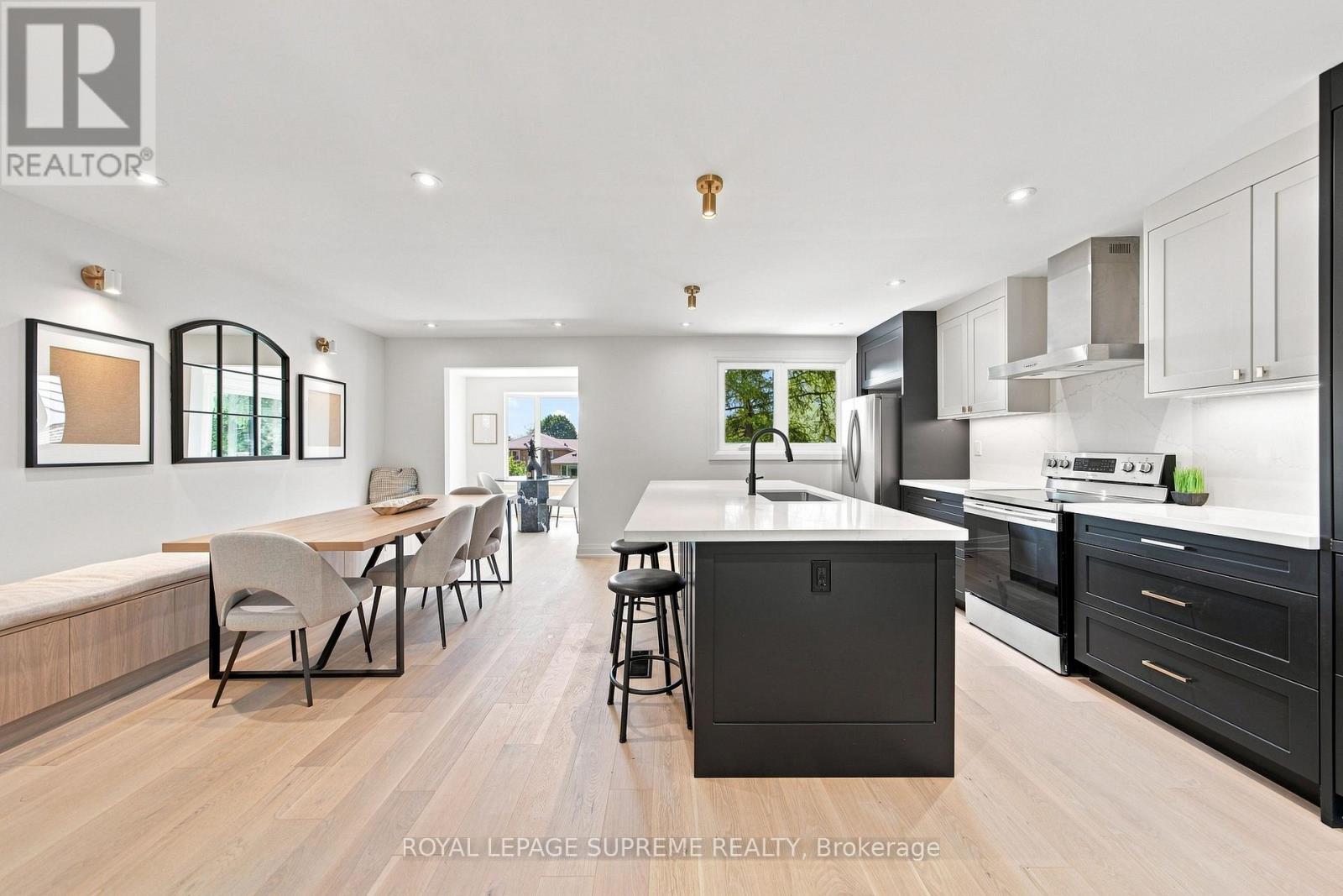 26 Crown Crescent, Bradford West Gwillimbury, Ontario  L3Z 2M6 - Photo 6 - N13708360