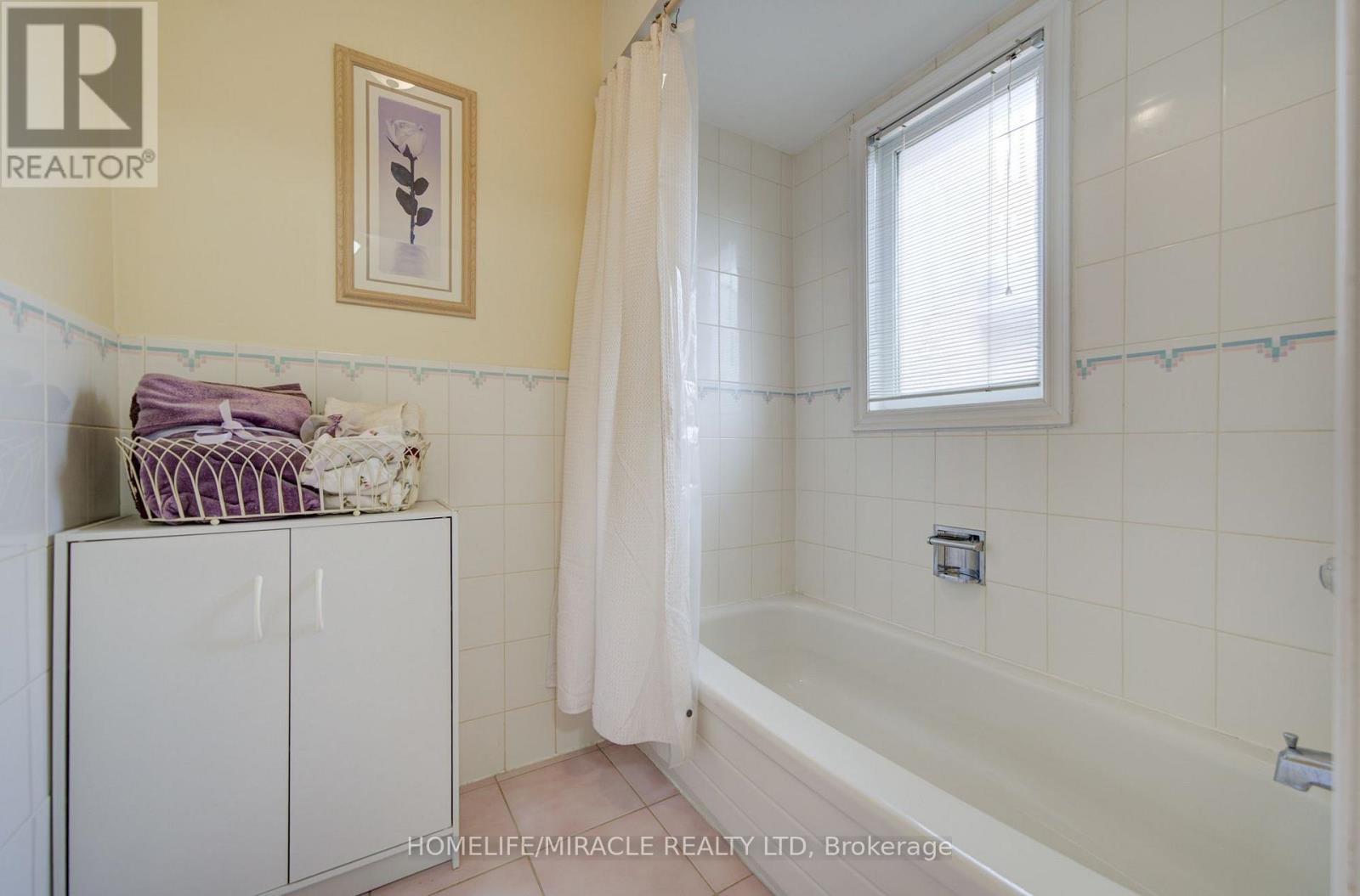 756 Kingsmere Avenue, Newmarket, Ontario  L3X 1K6 - Photo 30 - N13708404
