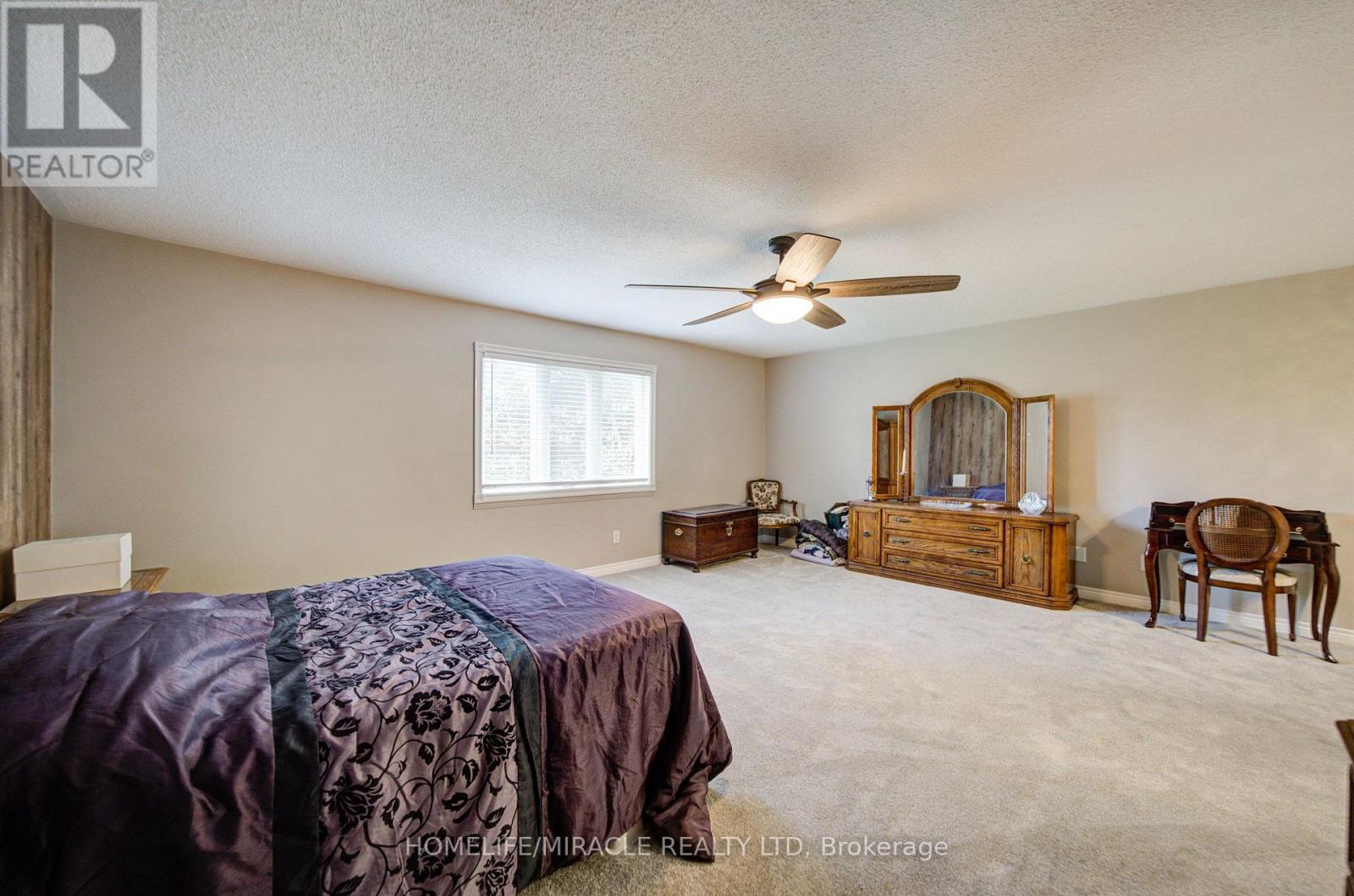 756 Kingsmere Avenue, Newmarket, Ontario  L3X 1K6 - Photo 37 - N13708404