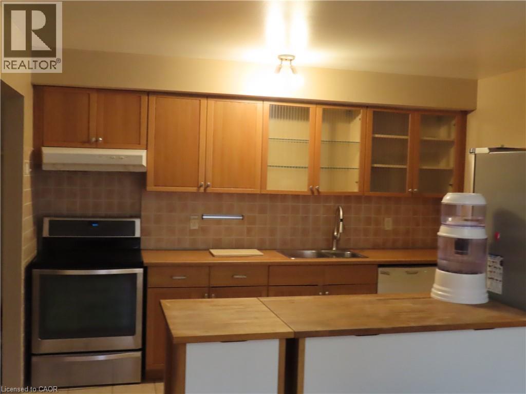 4026 Longmoor Drive Unit# 12, Burlington, Ontario  L7L 1X2 - Photo 7 - 40817868