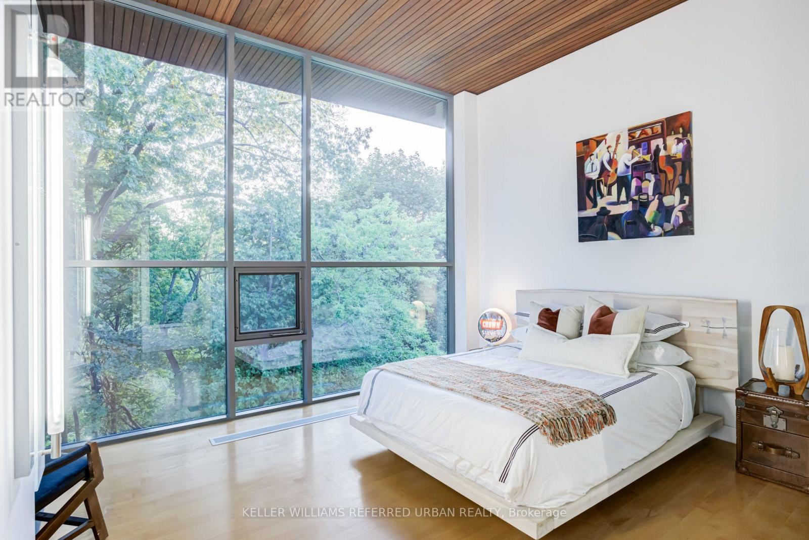 28 Beaucourt Road, Toronto, Ontario  M8Y 3G2 - Photo 20 - W13708370
