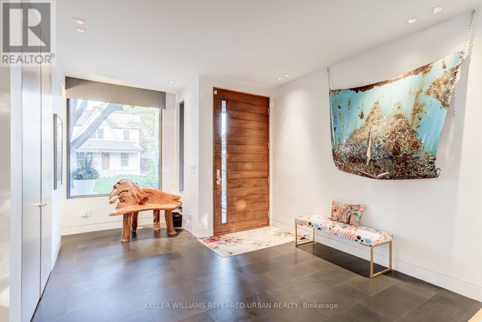 28 Beaucourt Road, Toronto, Ontario  M8Y 3G2 - Photo 3 - W13708370