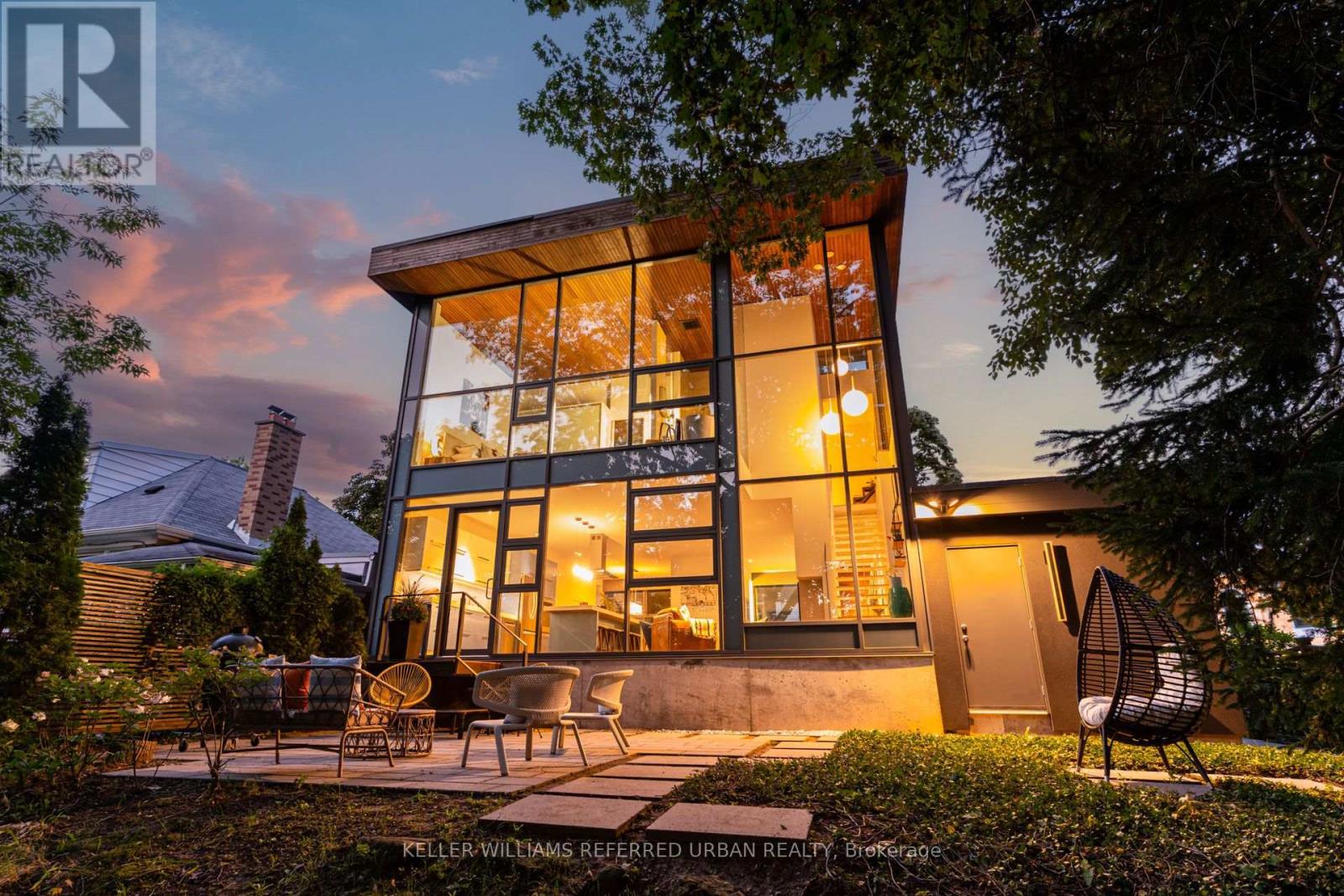 28 Beaucourt Road, Toronto, Ontario  M8Y 3G2 - Photo 46 - W13708370