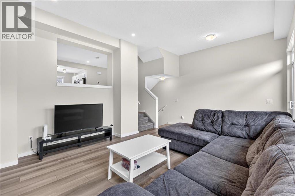 246 Cranbrook Square Se, Calgary, Alberta  T3M 3E3 - Photo 7 - A2339123