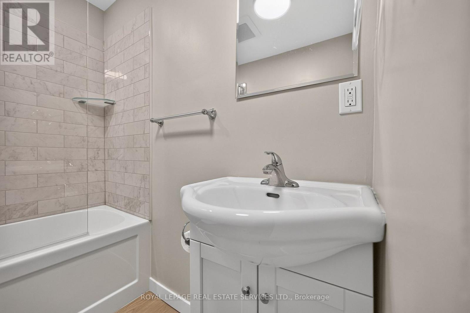 62 Erie Avenue, Hamilton, Ontario  L8N 2W6 - Photo 27 - X13708376