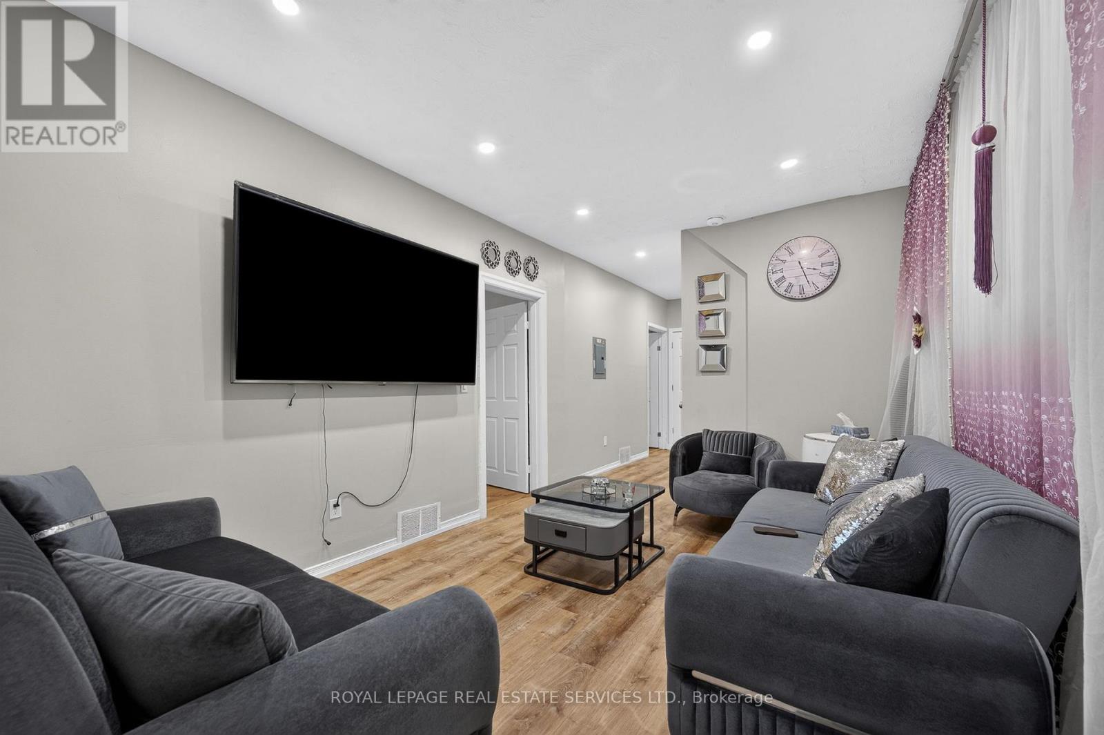 62 Erie Avenue, Hamilton, Ontario  L8N 2W6 - Photo 4 - X13708376