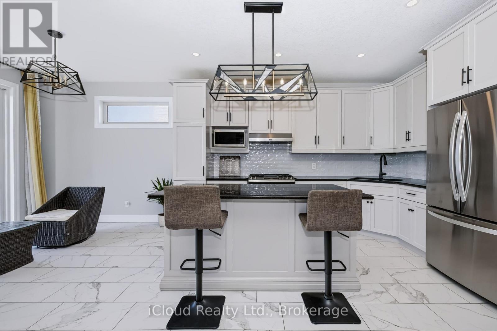 94 Beech Boulevard, Tillsonburg, Ontario  N4G 5S1 - Photo 15 - X13708390