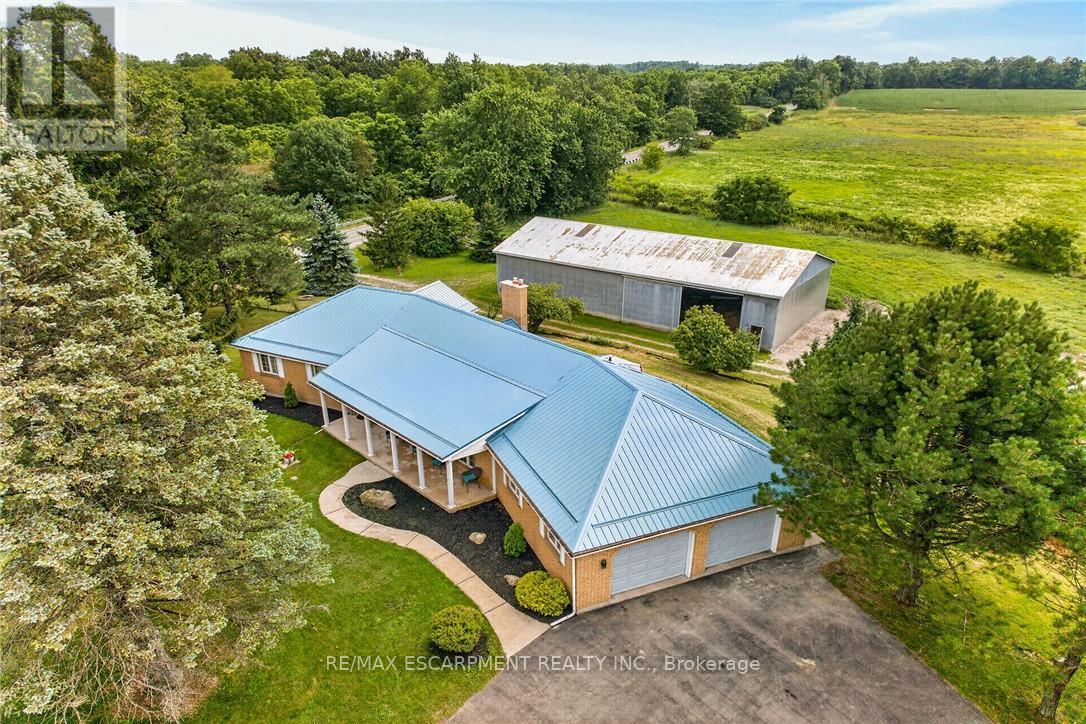 7011 Dickenson Road E, Hamilton, Ontario  L0R 1W0 - Photo 3 - X13708452