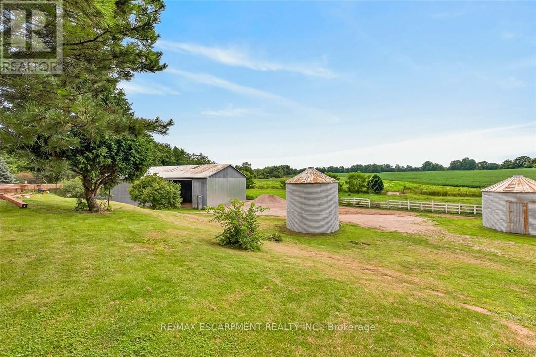 7011 Dickenson Road E, Hamilton, Ontario  L0R 1W0 - Photo 40 - X13708452