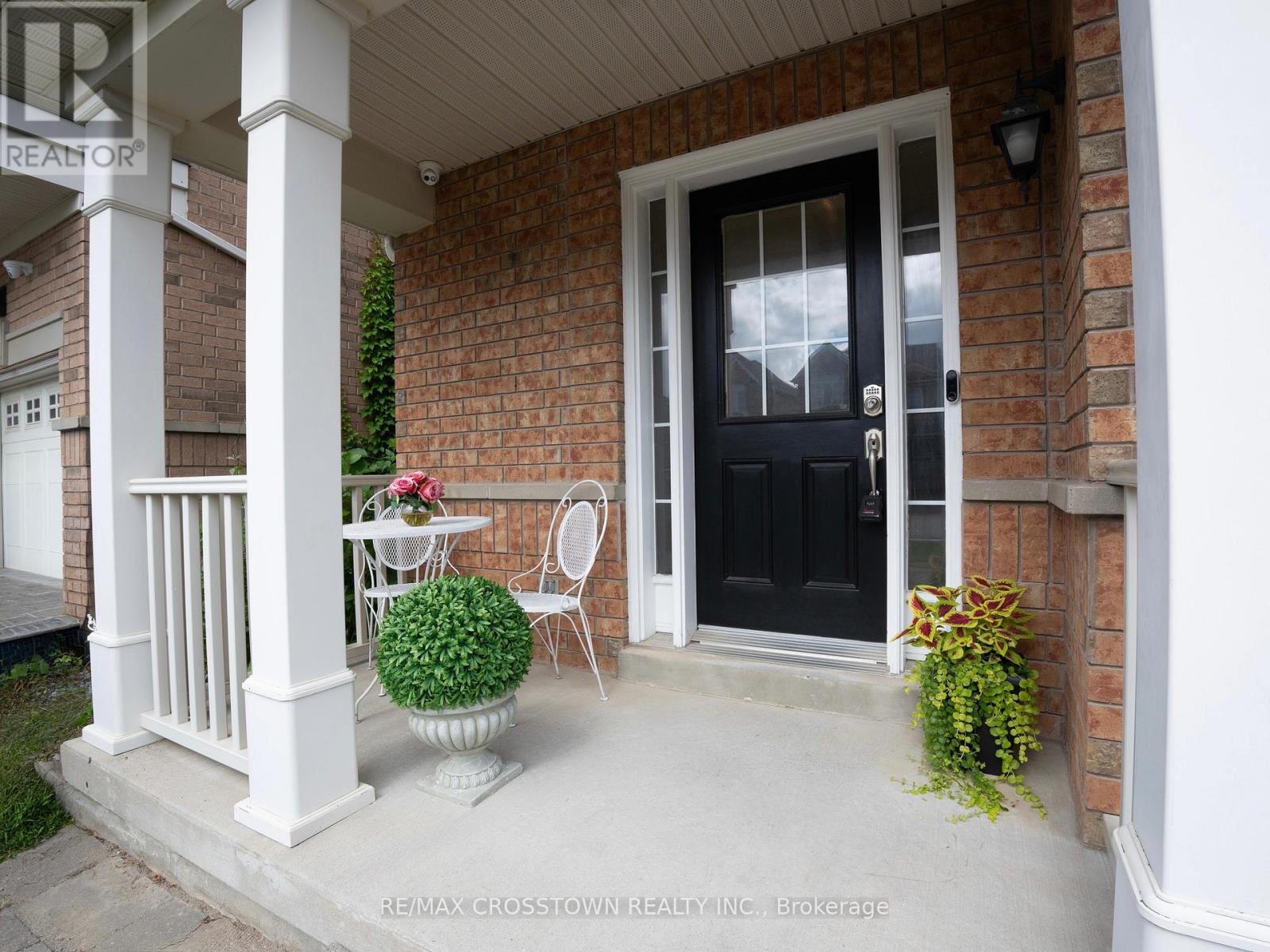 460 Reeves Way Boulevard, Whitchurch-Stouffville, Ontario  L4A 0H2 - Photo 2 - N13690444