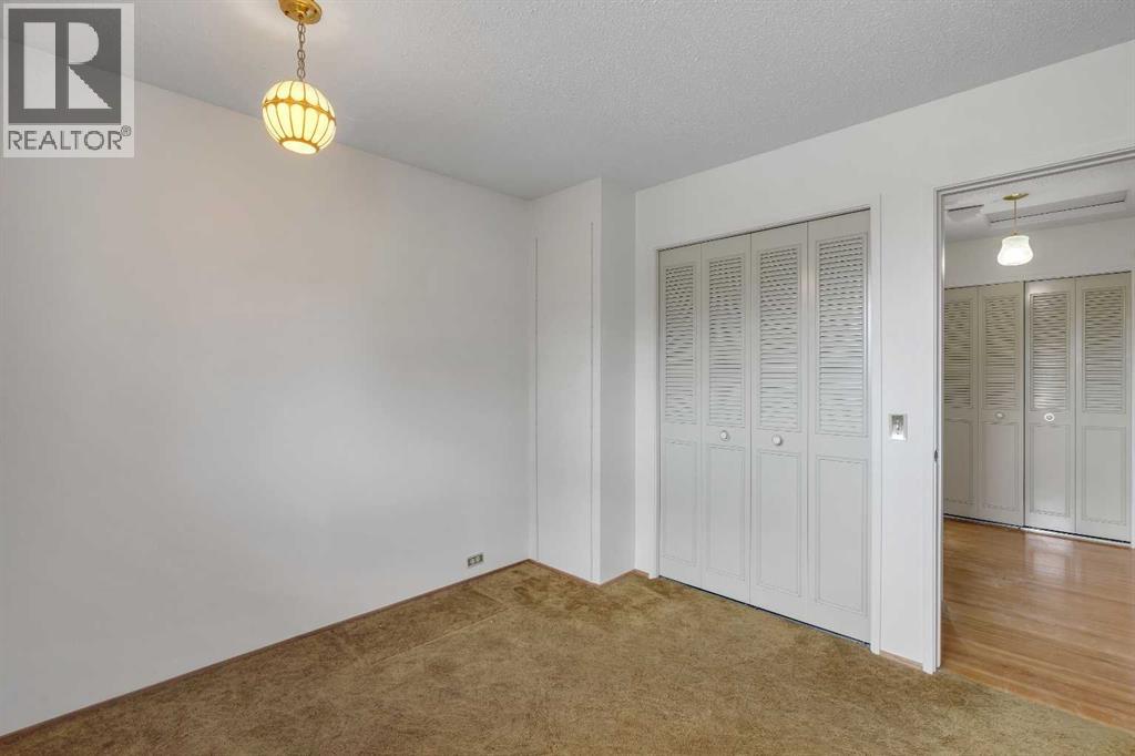 5031 Newcombe Place Nw, Calgary, Alberta  T2K 2P6 - Photo 14 - A2339693