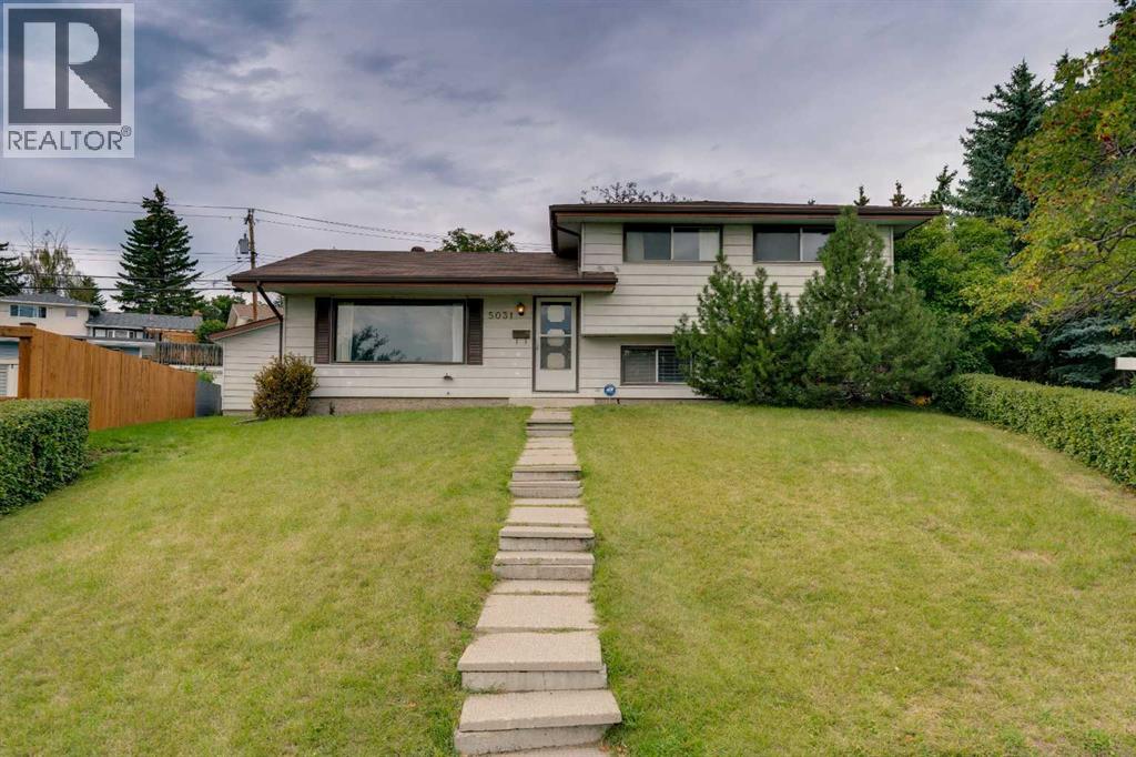 5031 Newcombe Place Nw, Calgary, Alberta  T2K 2P6 - Photo 2 - A2339693