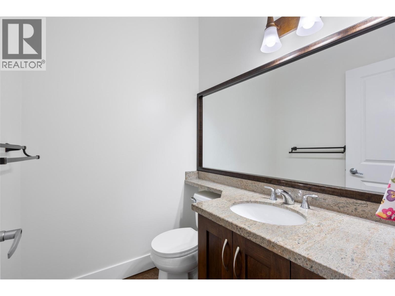 2046 Robson Place Unit# 5, Kamloops, British Columbia  V2E 0A5 - Photo 18 - 10398639