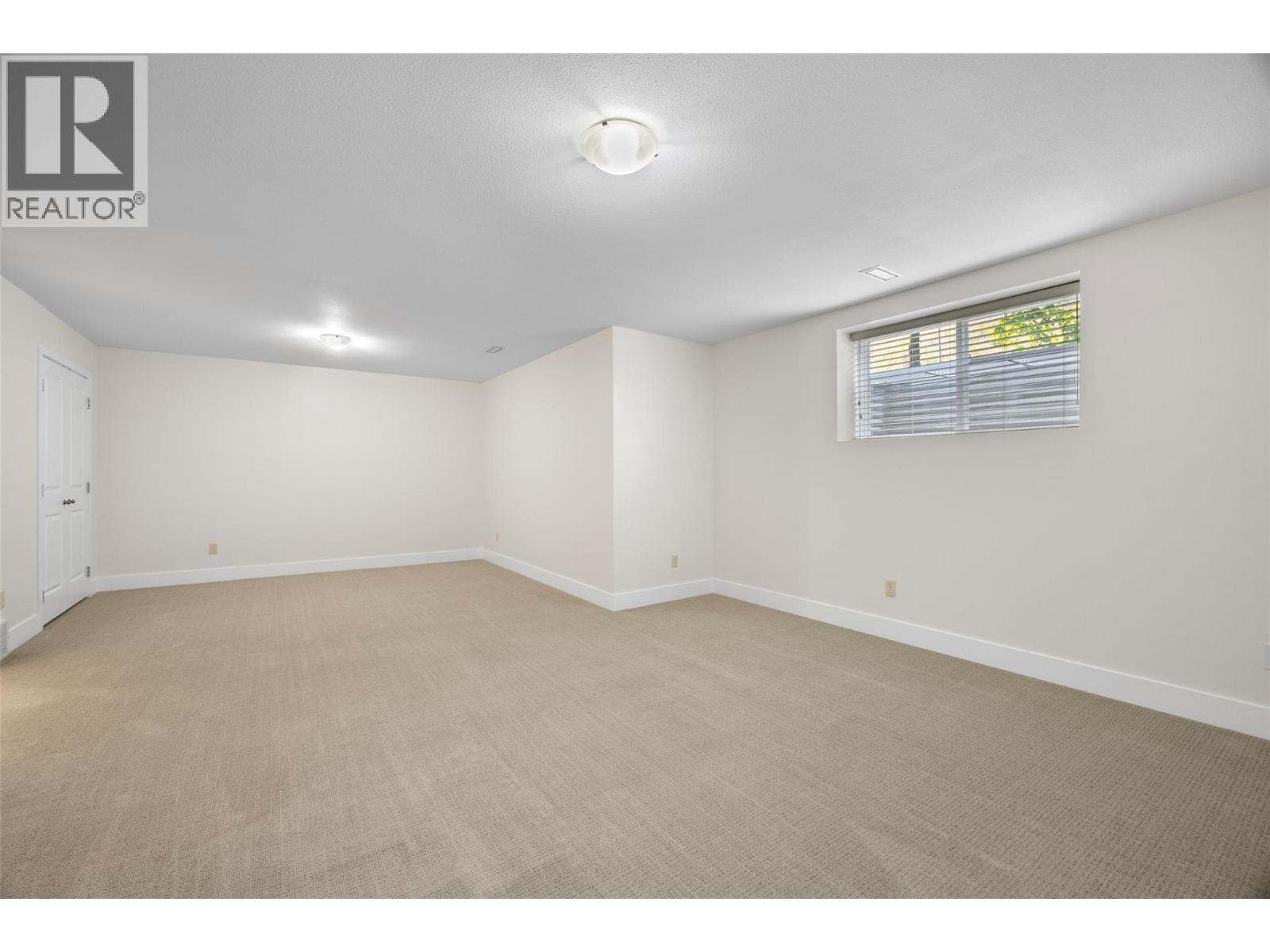 2046 Robson Place Unit# 5, Kamloops, British Columbia  V2E 0A5 - Photo 27 - 10398639