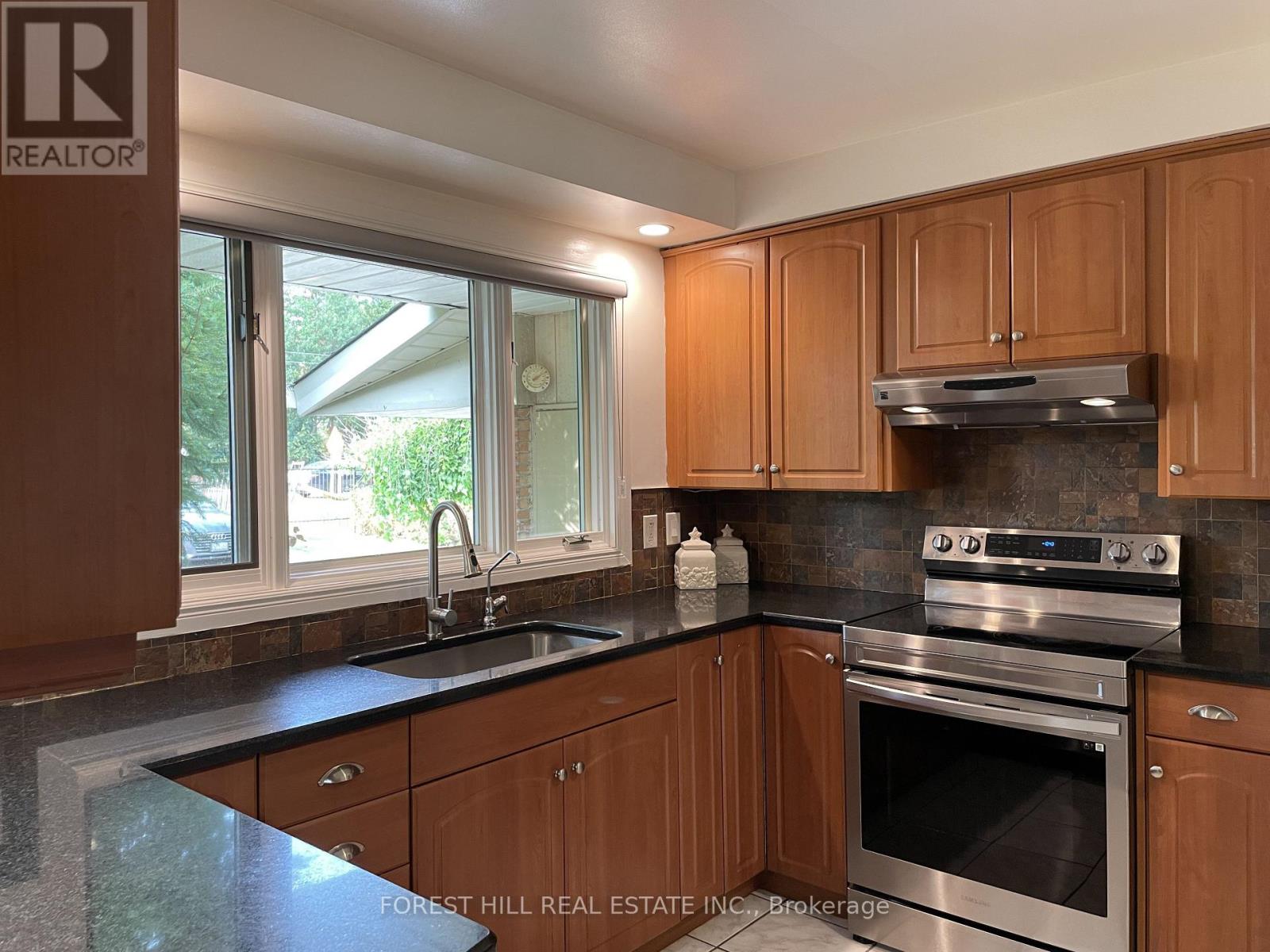 505 Fanshawe Park Road E, London North, Ontario  N5X 1K7 - Photo 13 - X13608004
