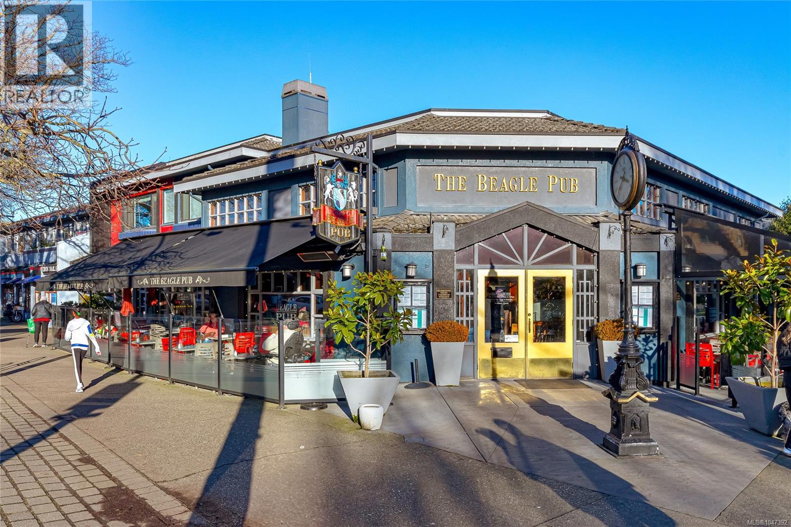 401 986 Heywood Ave, Victoria, British Columbia V8V 2Y6 - Photo 48 - 1047392