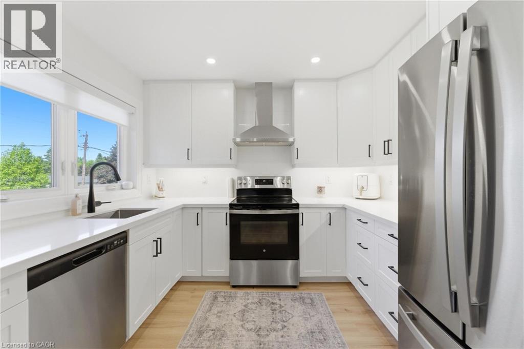 82 Cumming Court Unit# Upper, Ancaster, Ontario  L9G 1V3 - Photo 6 - 40858070