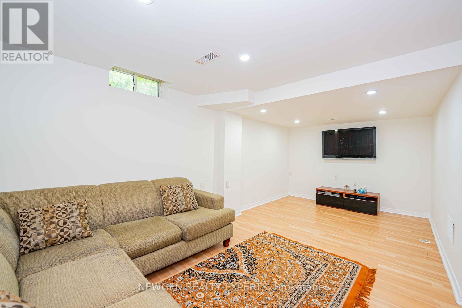 6039 Coxswain Crescent, Mississauga, Ontario  L5V 2Z9 - Photo 30 - W13708488