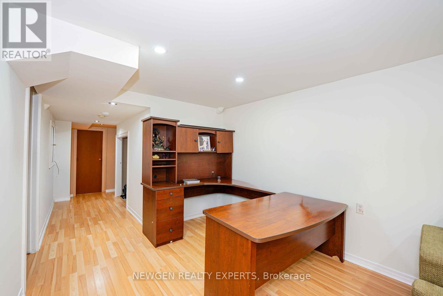 6039 Coxswain Crescent, Mississauga, Ontario  L5V 2Z9 - Photo 33 - W13708488