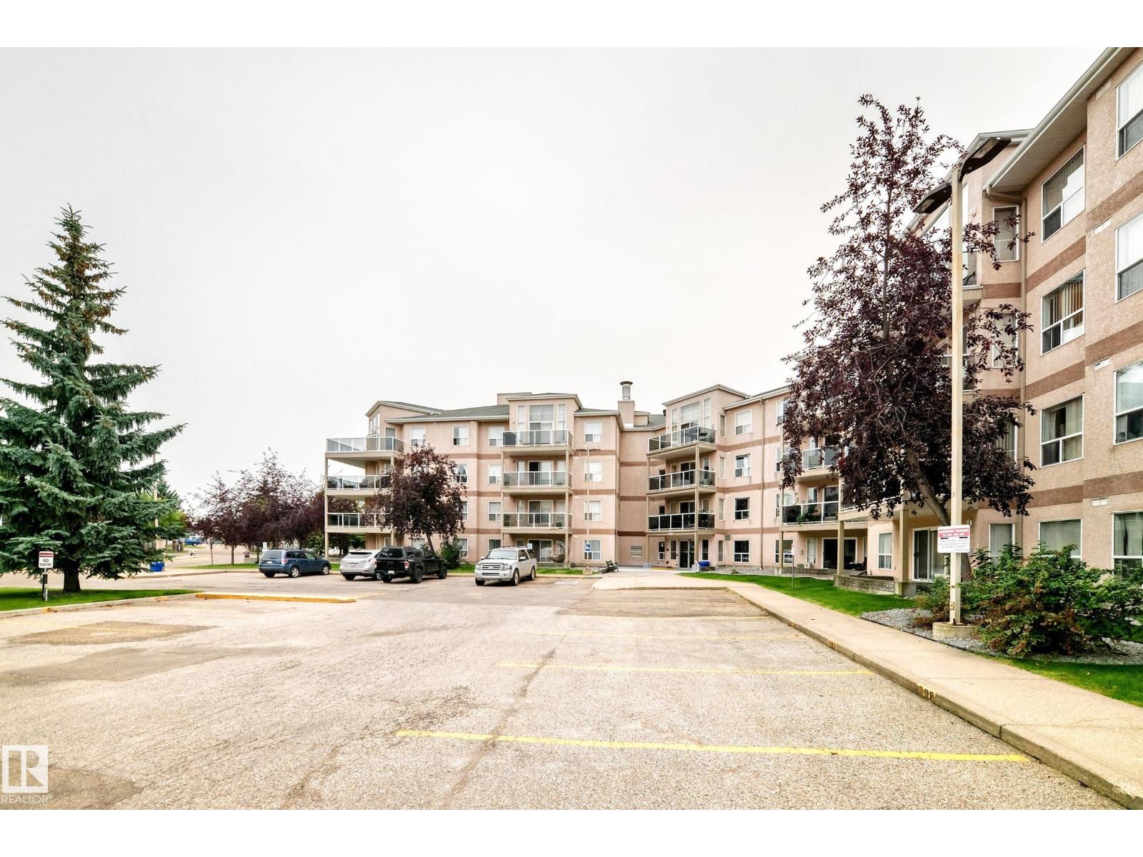 #137 9704 174 ST NW, Edmonton, Alberta