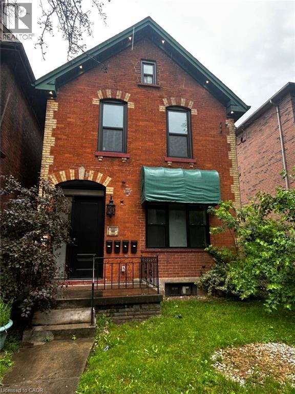 30 VICTORIA Avenue N, Hamilton, Ontario