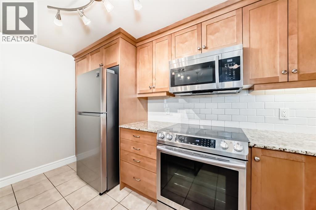 701, 920 5 Avenue Sw, Calgary, Alberta  T2P 5P6 - Photo 9 - A2325070