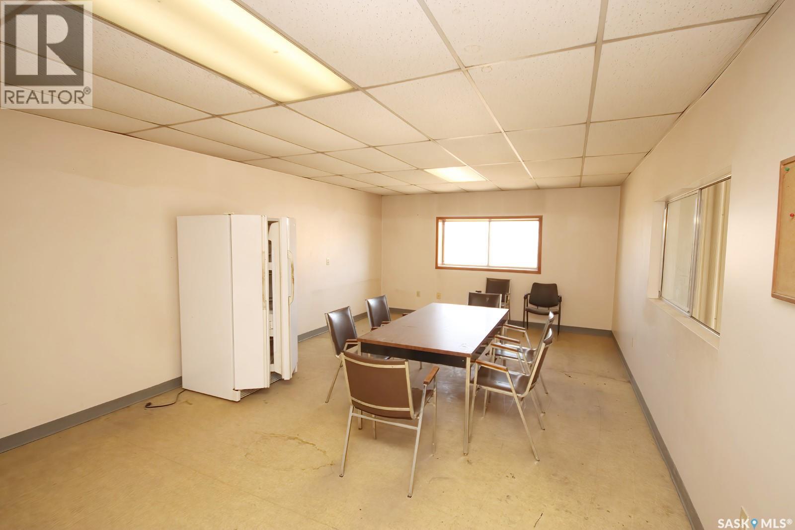 48 39 Highway, Estevan, Saskatchewan  S4A 2A5 - Photo 39 - SK046515