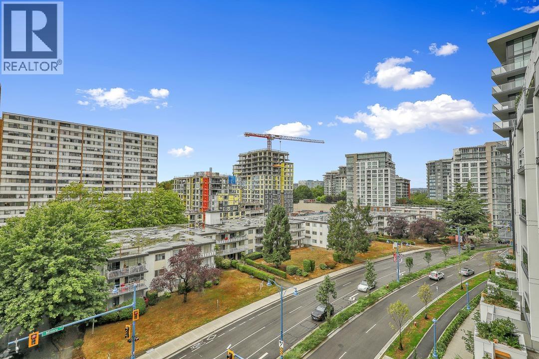 642 6500 Minoru Boulevard, Richmond, British Columbia  V6Y 0N2 - Photo 11 - R3156177