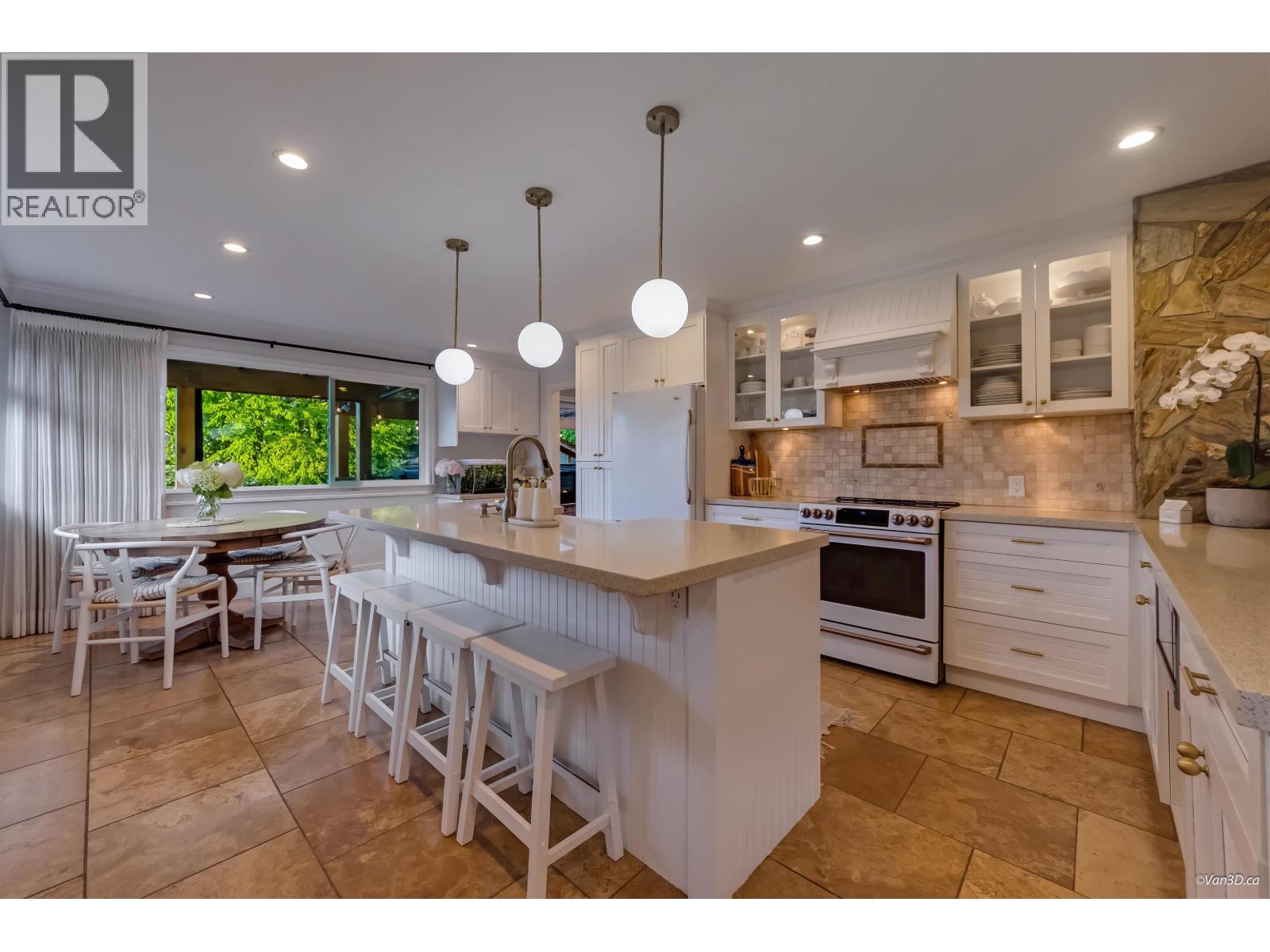21 Malta Place, Vancouver, British Columbia V5M 4C4 - Photo 10 - R3158276