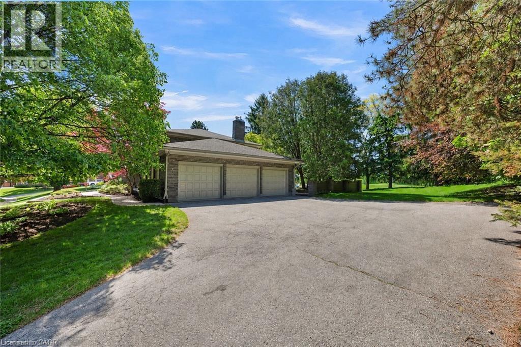 61 Huntley Crescent, Kitchener, Ontario  N2M 2R4 - Photo 5 - 40850615