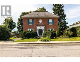 262 BELL STREET, Arnprior, Ontario