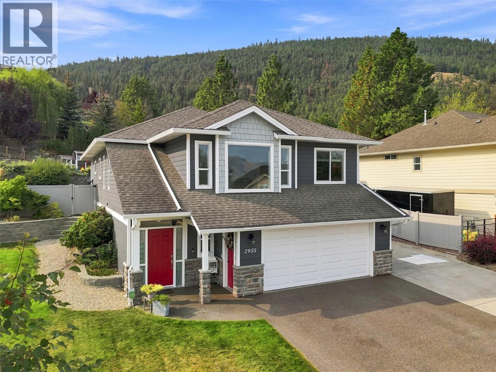 2955 Kicking Horse Drive, Kamloops, British Columbia  V2E 2L8 - Photo 3 - 10398375