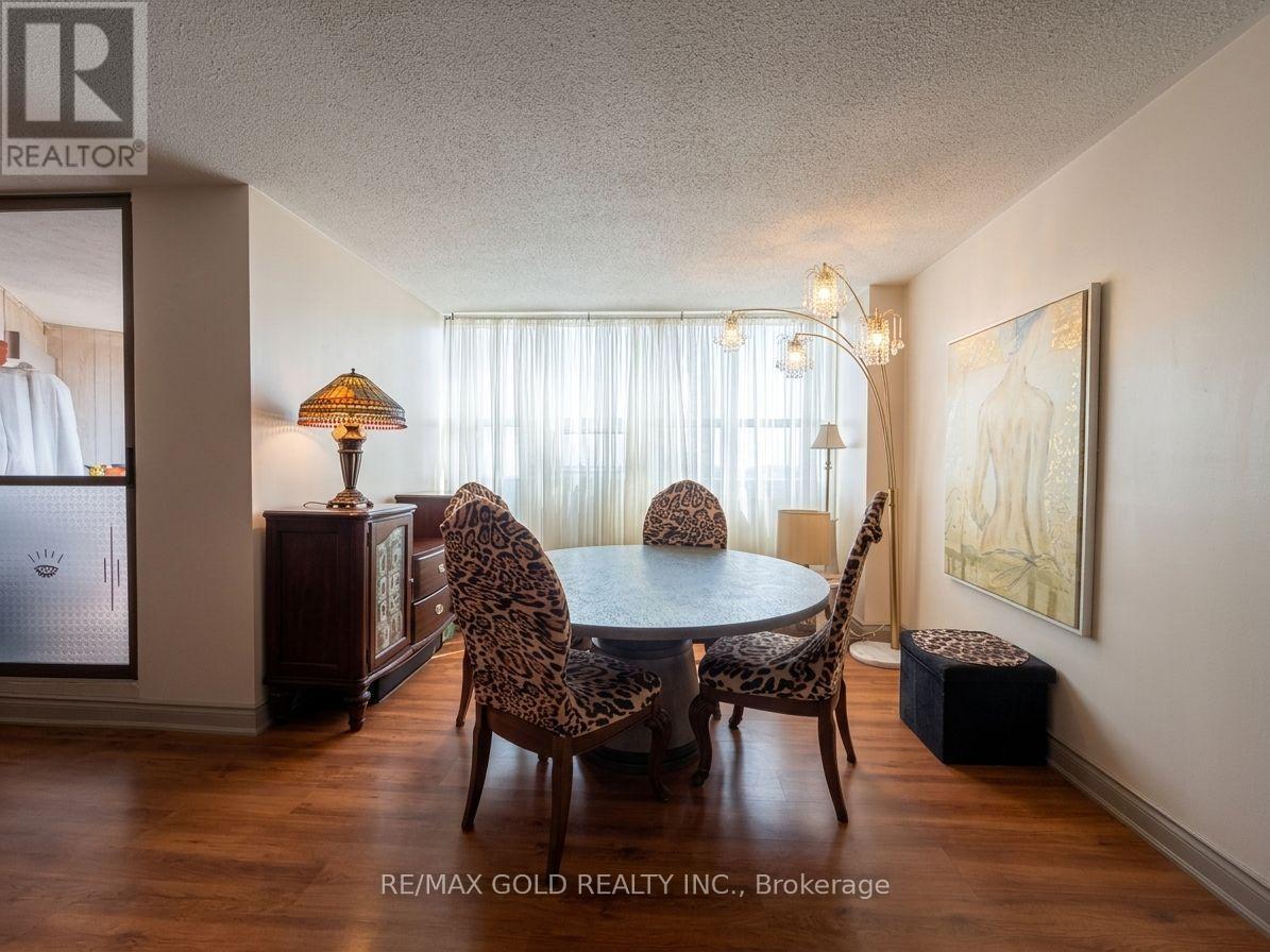 1204 - 2323 Confederation Parkway, Mississauga, Ontario  L5B 1R6 - Photo 11 - W13708510