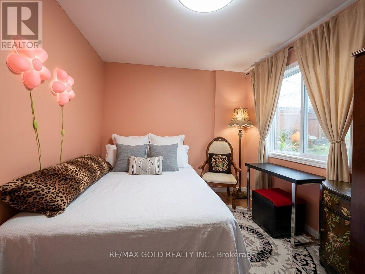 1204 - 2323 Confederation Parkway, Mississauga, Ontario  L5B 1R6 - Photo 20 - W13708510