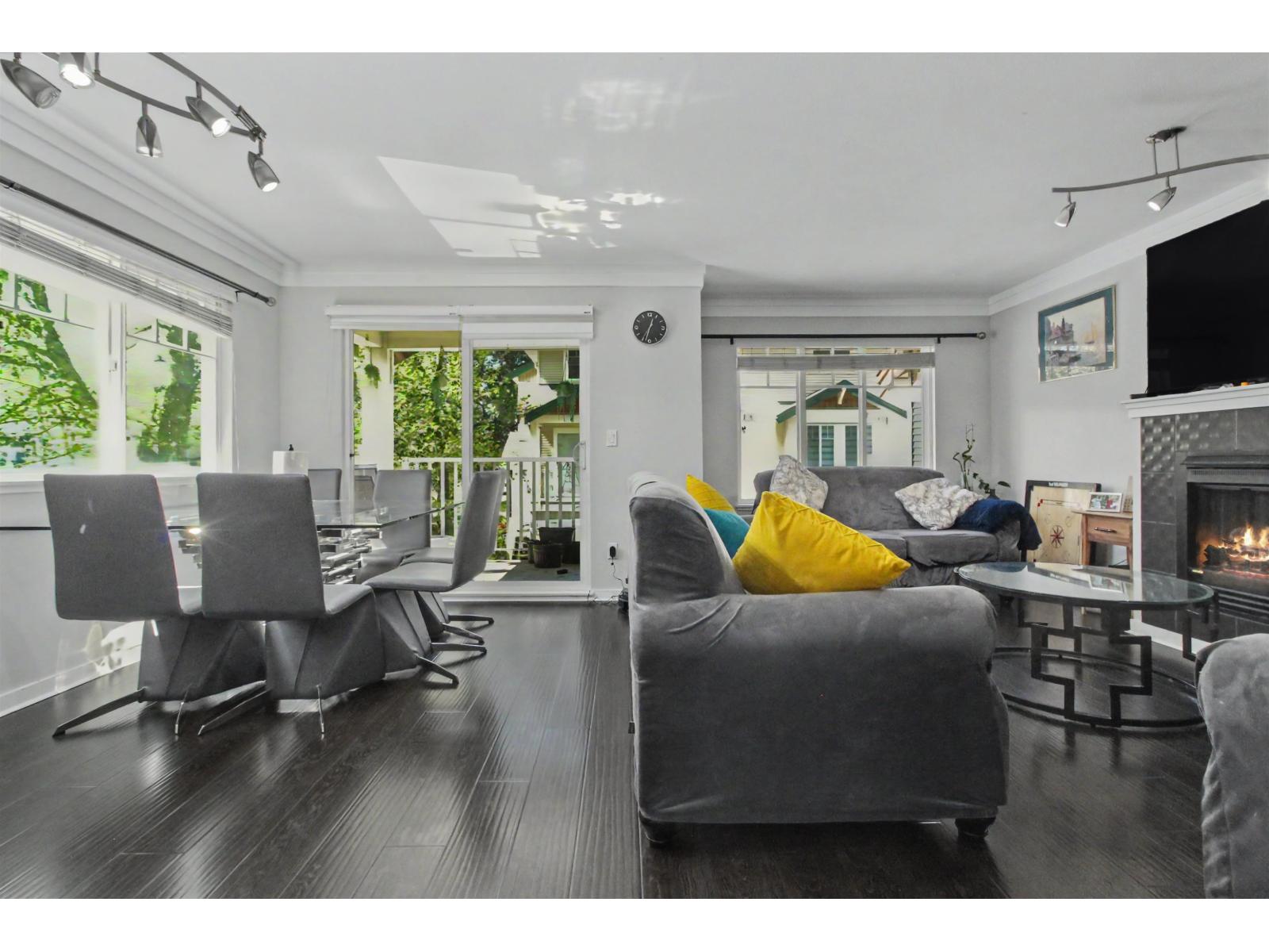 45 12711 64 Avenue, Surrey, British Columbia  V3W 1X1 - Photo 3 - R3156970