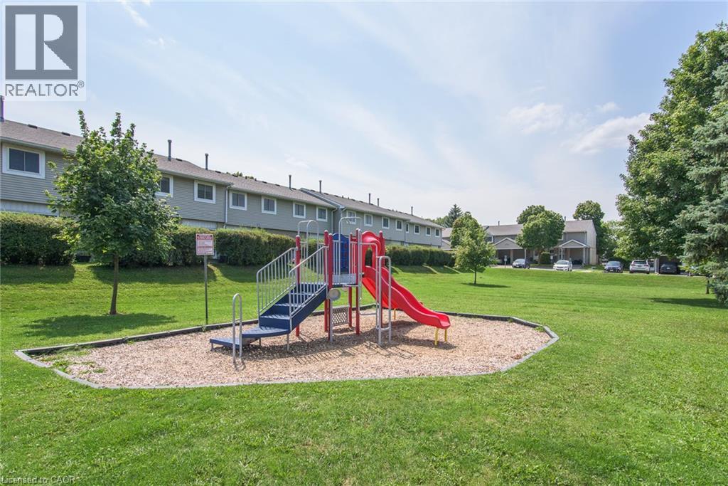 125 Sekura Crescent Unit# 13, Cambridge, Ontario  N1R 8B4 - Photo 11 - 40856110