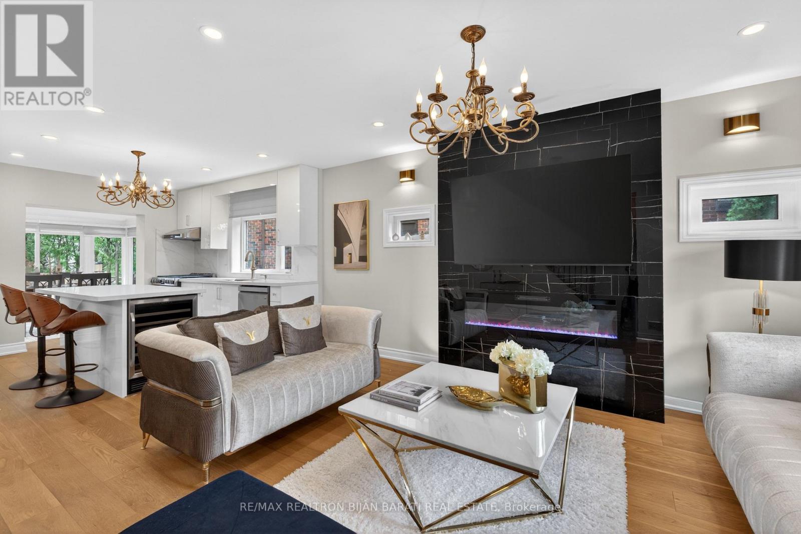 1 Wanless Crescent, Toronto, Ontario  M4N 3B6 - Photo 6 - C13121572