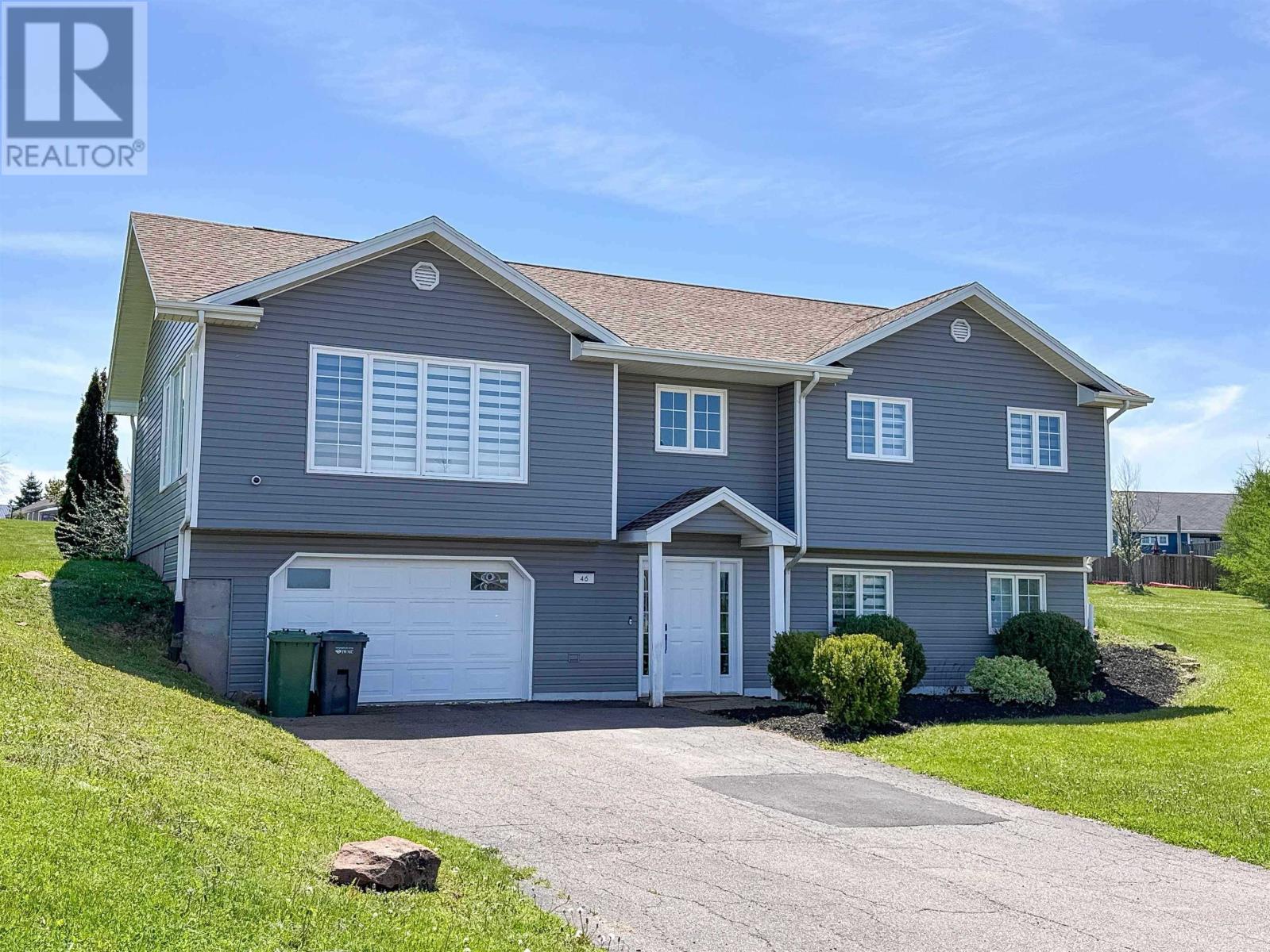46 Maclauchlan Drive, Stratford, Prince Edward Island  C1B 1M2 - Photo 1 - 202621383