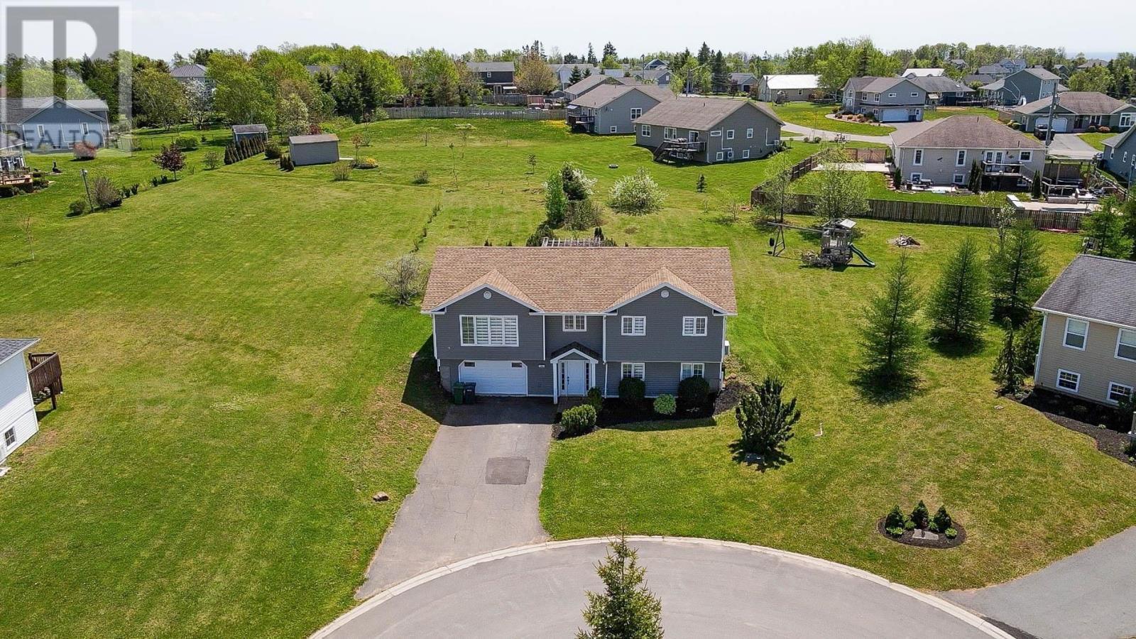 46 Maclauchlan Drive, Stratford, Prince Edward Island  C1B 1M2 - Photo 27 - 202621383