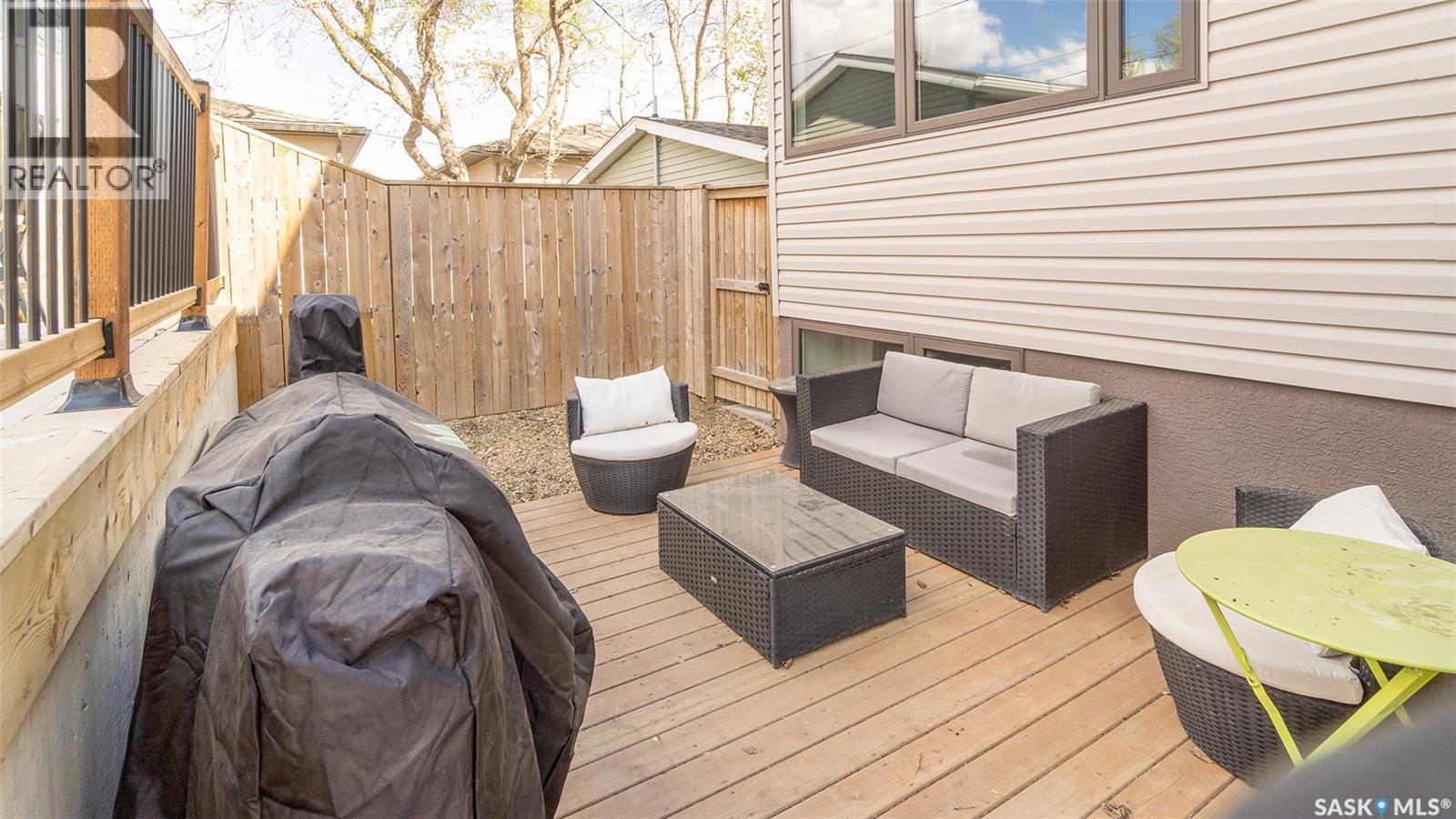 1024 Hochelaga Street W, Moose Jaw, Saskatchewan  S6H 2H9 - Photo 43 - SK027734