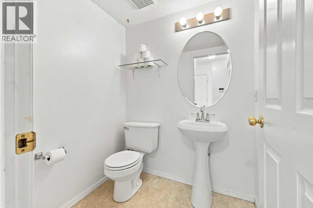 100 Coventry Road Ne, Calgary, Alberta  T3K 5T4 - Photo 7 - A2336019