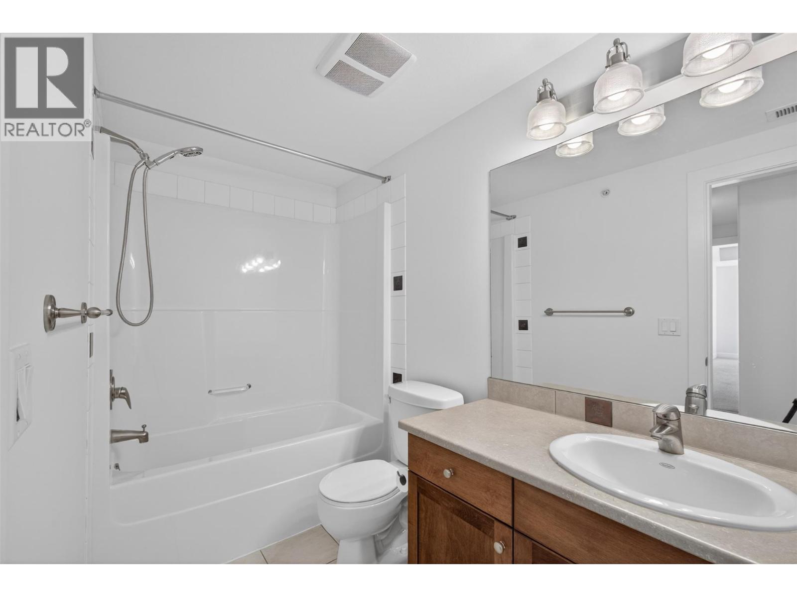 3996 Beach Avenue Unit# 331, Peachland, British Columbia  V0H 1X5 - Photo 27 - 10385935