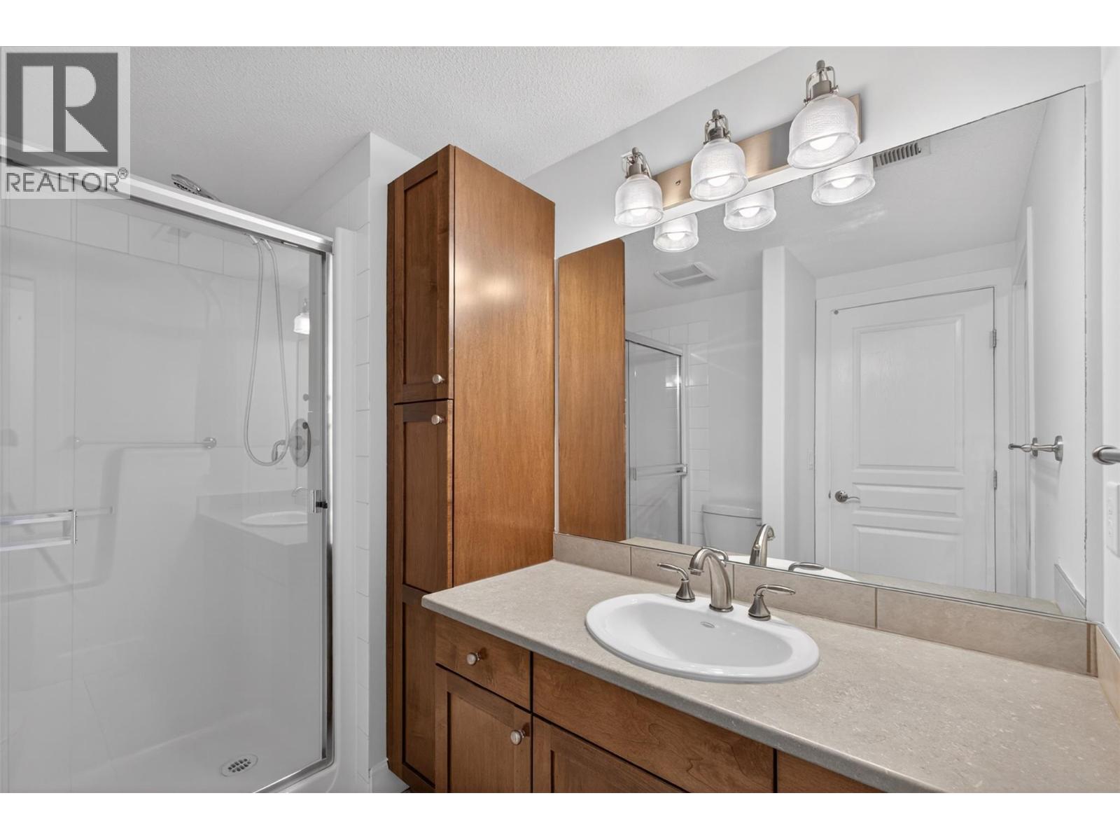 3996 Beach Avenue Unit# 331, Peachland, British Columbia  V0H 1X5 - Photo 21 - 10385935