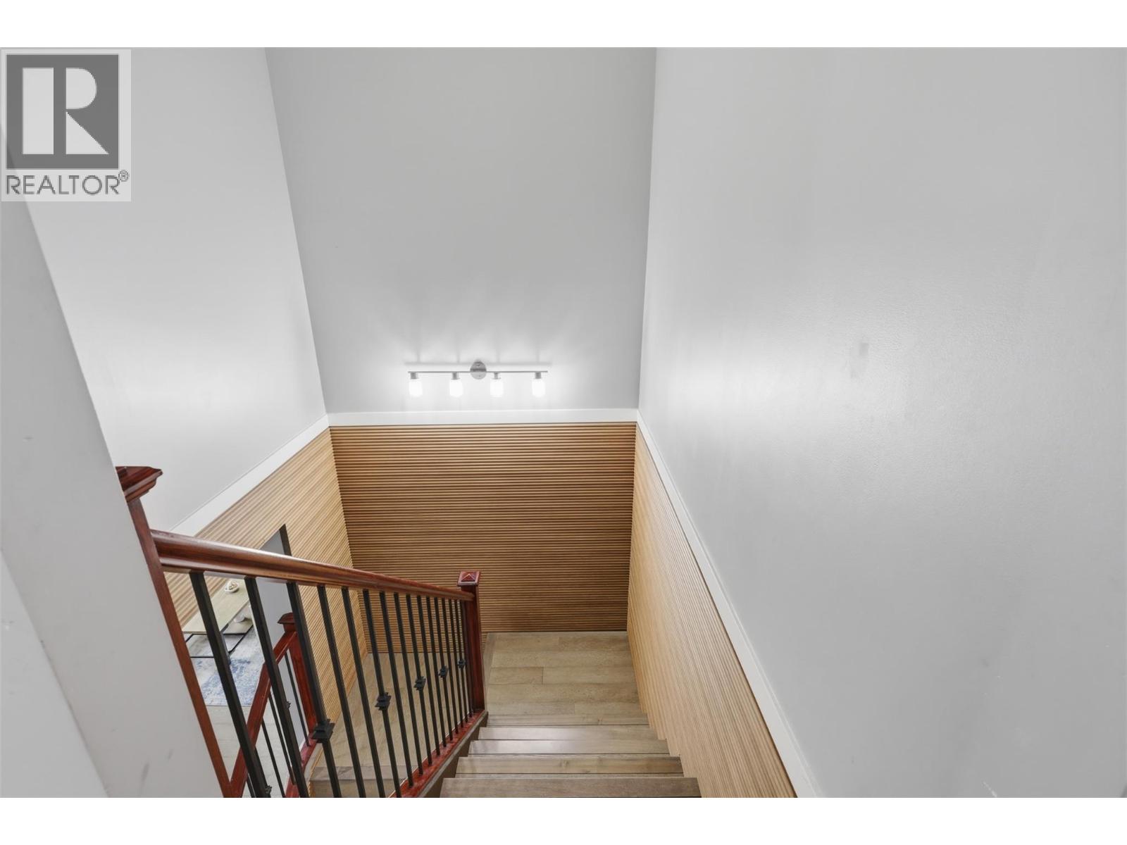 444 Azure Place, Kamloops, British Columbia  V2E 2R2 - Photo 46 - 10398659